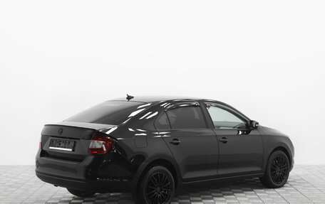 Skoda Rapid I, 2018 год, 1 460 000 рублей, 2 фотография