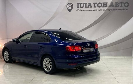 Volkswagen Jetta VI, 2011 год, 1 128 000 рублей, 5 фотография