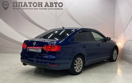 Volkswagen Jetta VI, 2011 год, 1 128 000 рублей, 7 фотография