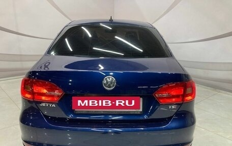 Volkswagen Jetta VI, 2011 год, 1 128 000 рублей, 6 фотография