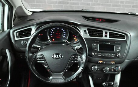 KIA cee'd III, 2013 год, 1 400 000 рублей, 16 фотография