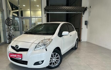 Toyota Vitz, 2010 год, 899 000 рублей, 2 фотография