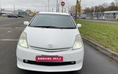 Toyota Prius, 2006 год, 780 000 рублей, 2 фотография