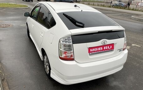 Toyota Prius, 2006 год, 780 000 рублей, 5 фотография