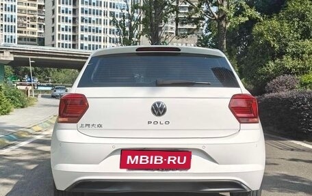 Volkswagen Polo, 2021 год, 1 600 000 рублей, 8 фотография