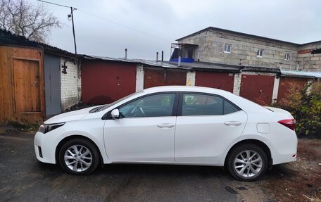 Toyota Corolla, 2014 год, 1 900 000 рублей, 5 фотография