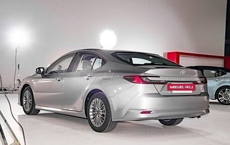 Toyota Camry, 2024 год, 4 040 000 рублей, 7 фотография