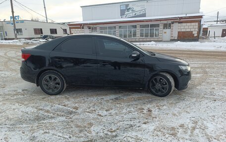 KIA Cerato III, 2010 год, 950 000 рублей, 3 фотография