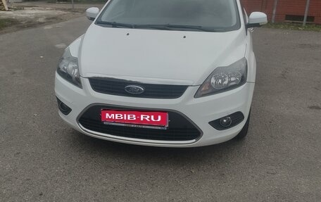 Ford Focus II рестайлинг, 2011 год, 900 000 рублей, 1 фотография