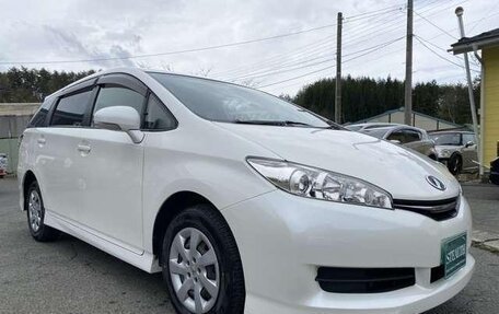 Toyota Wish II, 2013 год, 1 300 000 рублей, 2 фотография