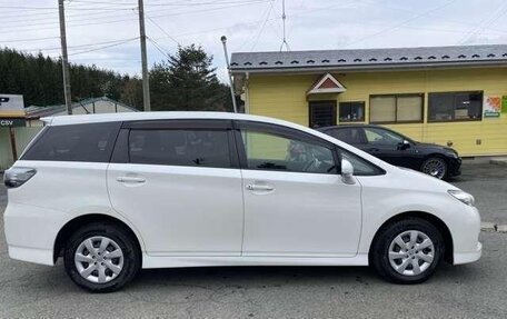 Toyota Wish II, 2013 год, 1 300 000 рублей, 4 фотография