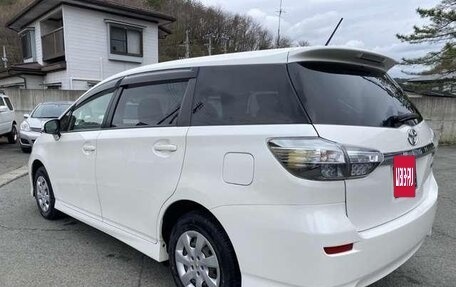 Toyota Wish II, 2013 год, 1 300 000 рублей, 6 фотография