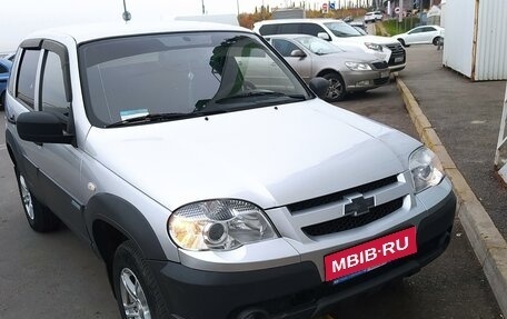 Chevrolet Niva I рестайлинг, 2013 год, 615 000 рублей, 1 фотография