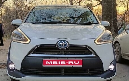 Toyota Sienta II, 2015 год, 1 441 000 рублей, 11 фотография