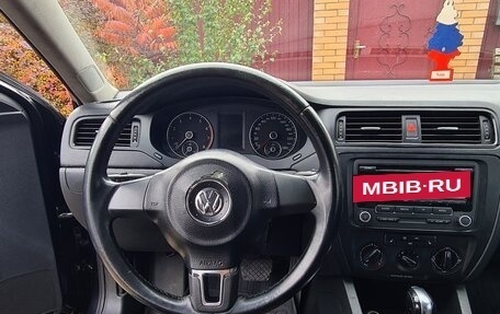 Volkswagen Jetta VI, 2014 год, 870 000 рублей, 16 фотография