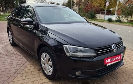 Volkswagen Jetta VI, 2014 год, 870 000 рублей, 14 фотография