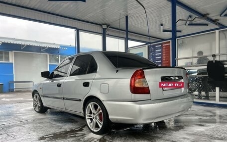 Hyundai Accent II, 2004 год, 300 000 рублей, 2 фотография