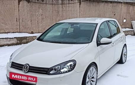 Volkswagen Golf VI, 2011 год, 1 350 000 рублей, 2 фотография