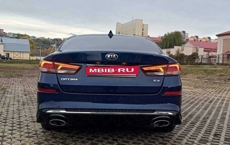 KIA Optima IV, 2019 год, 2 500 000 рублей, 10 фотография