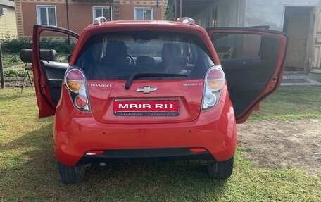 Chevrolet Spark III, 2011 год, 720 000 рублей, 1 фотография