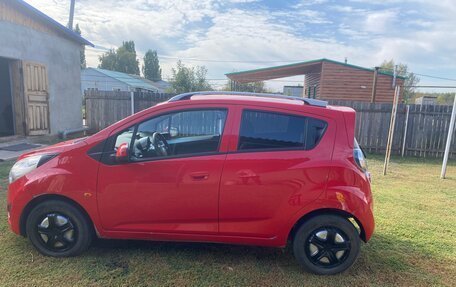 Chevrolet Spark III, 2011 год, 720 000 рублей, 4 фотография