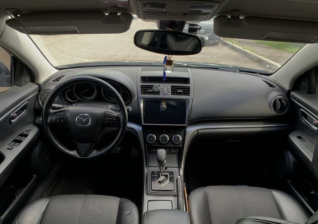Mazda 6 GH рестайлинг, 2011 год, 1 260 000 рублей, 17 фотография