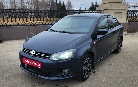 Volkswagen Polo VI (EU Market), 2012 год, 508 000 рублей, 1 фотография