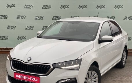 Skoda Rapid II, 2020 год, 1 800 000 рублей, 1 фотография