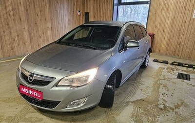 Opel Astra J, 2012 год, 720 000 рублей, 1 фотография