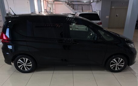 Honda Freed II, 2016 год, 1 730 000 рублей, 6 фотография