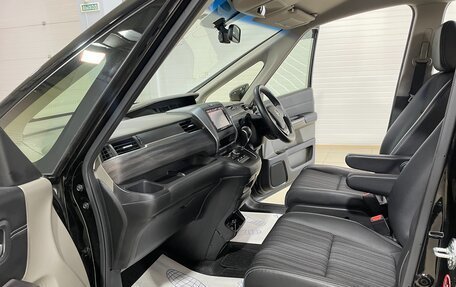 Honda Freed II, 2016 год, 1 730 000 рублей, 8 фотография