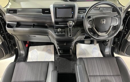 Honda Freed II, 2016 год, 1 730 000 рублей, 10 фотография