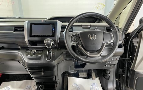 Honda Freed II, 2016 год, 1 730 000 рублей, 11 фотография