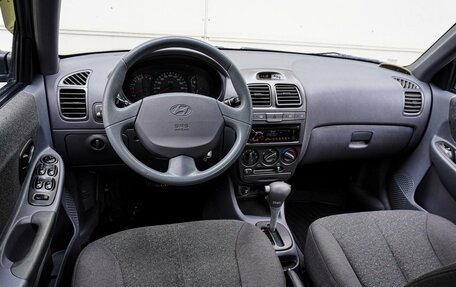 Hyundai Accent II, 2004 год, 680 000 рублей, 6 фотография