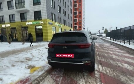 KIA Sportage IV рестайлинг, 2021 год, 3 040 000 рублей, 6 фотография