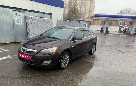 Opel Astra J, 2012 год, 595 000 рублей, 1 фотография