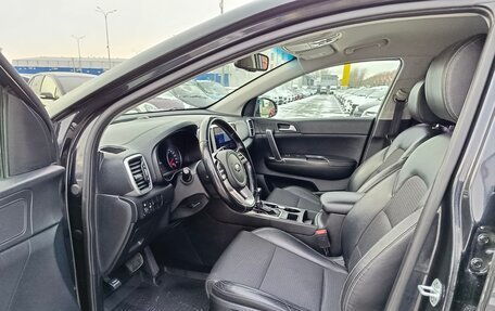 KIA Sportage IV рестайлинг, 2019 год, 2 324 995 рублей, 10 фотография