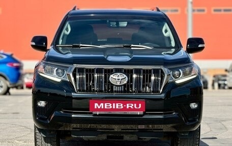 Toyota Land Cruiser Prado 150 рестайлинг 2, 2020 год, 7 350 000 рублей, 2 фотография