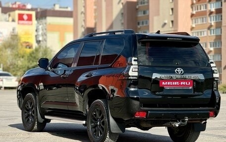 Toyota Land Cruiser Prado 150 рестайлинг 2, 2020 год, 7 350 000 рублей, 9 фотография