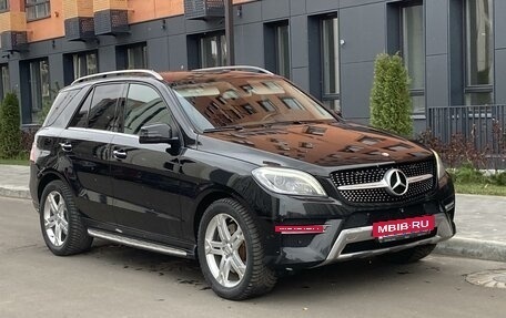 Mercedes-Benz M-Класс, 2013 год, 2 650 000 рублей, 3 фотография