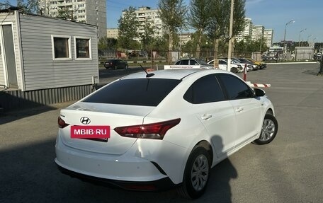 Hyundai Solaris II рестайлинг, 2020 год, 1 780 000 рублей, 15 фотография