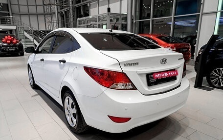 Hyundai Solaris II рестайлинг, 2013 год, 869 000 рублей, 7 фотография