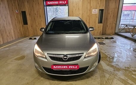 Opel Astra J, 2012 год, 720 000 рублей, 3 фотография