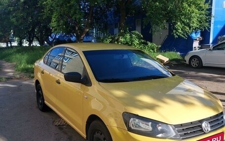 Volkswagen Polo VI (EU Market), 2017 год, 1 000 000 рублей, 2 фотография