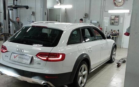 Audi A4 allroad, 2013 год, 1 911 000 рублей, 3 фотография