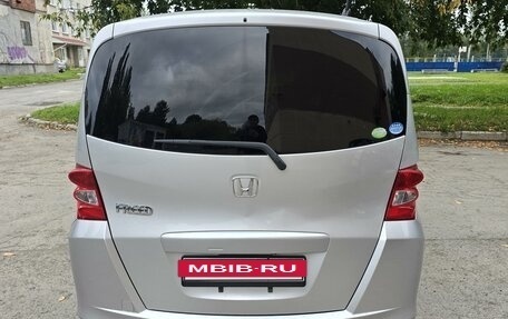 Honda Freed I, 2010 год, 1 050 000 рублей, 3 фотография