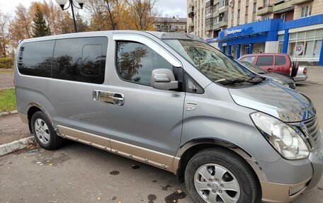 Hyundai Grand Starex Grand Starex I рестайлинг 2, 2015 год, 2 527 000 рублей, 6 фотография