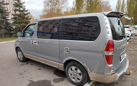 Hyundai Grand Starex Grand Starex I рестайлинг 2, 2015 год, 2 527 000 рублей, 8 фотография