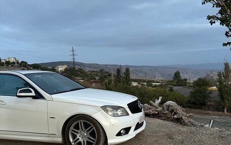 Mercedes-Benz C-Класс, 2009 год, 1 300 000 рублей, 3 фотография