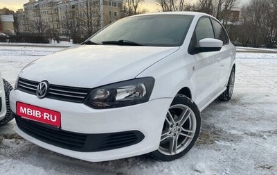 Volkswagen Polo VI (EU Market), 2011 год, 725 000 рублей, 1 фотография